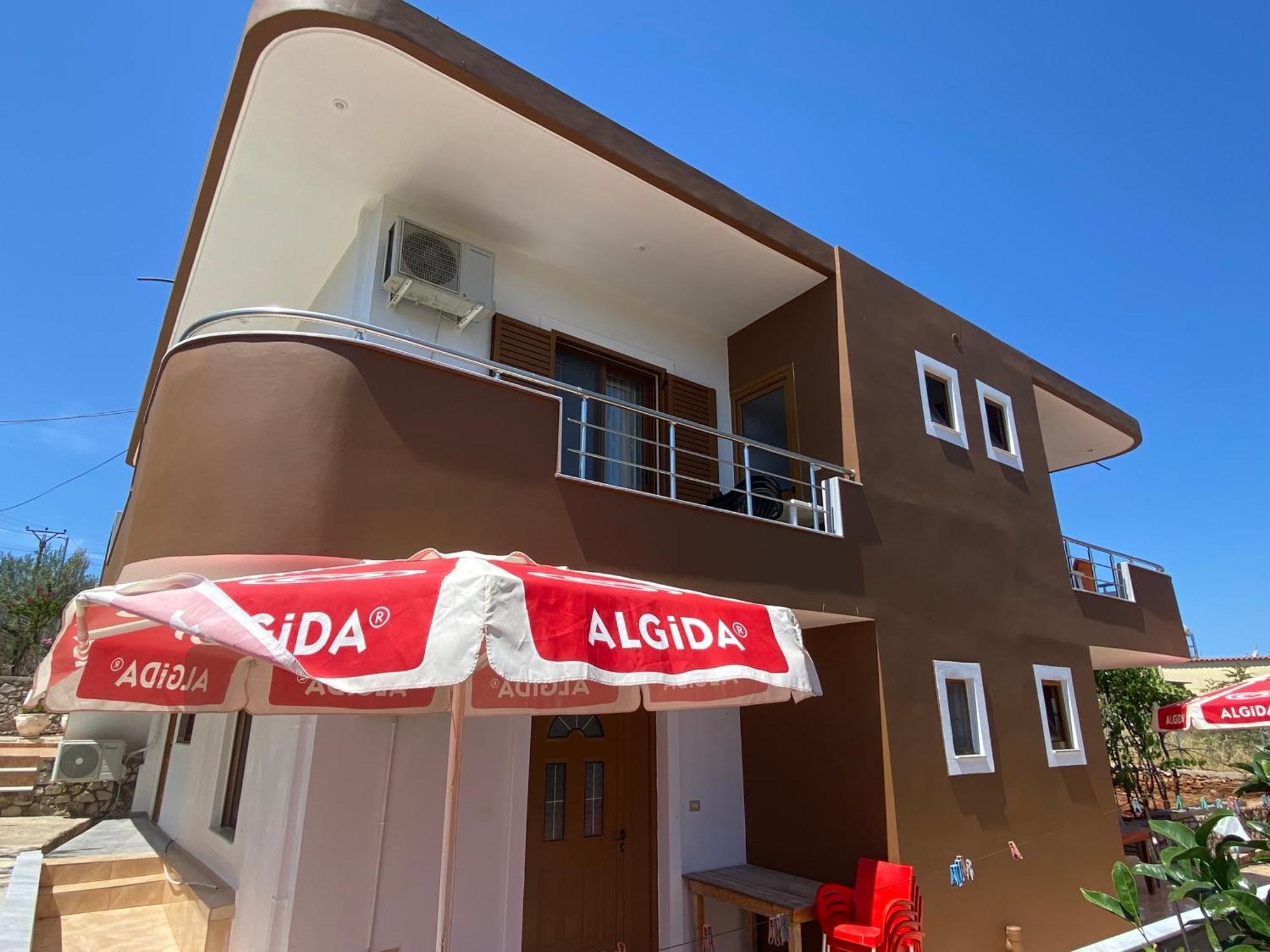 קסאמיל Melita Apartments מראה חיצוני תמונה